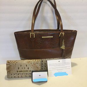 Brahmin shoulder bag with wallet(brand new)